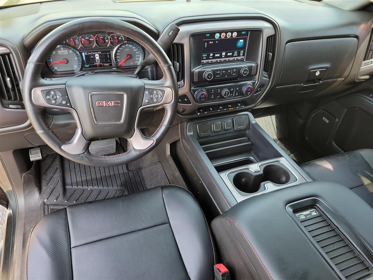 GMC Sierra 1500 SLT Crew Cab Long Box 4WD 2018