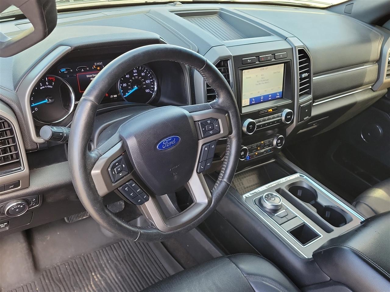 Ford Expedition MAX XLT 2020