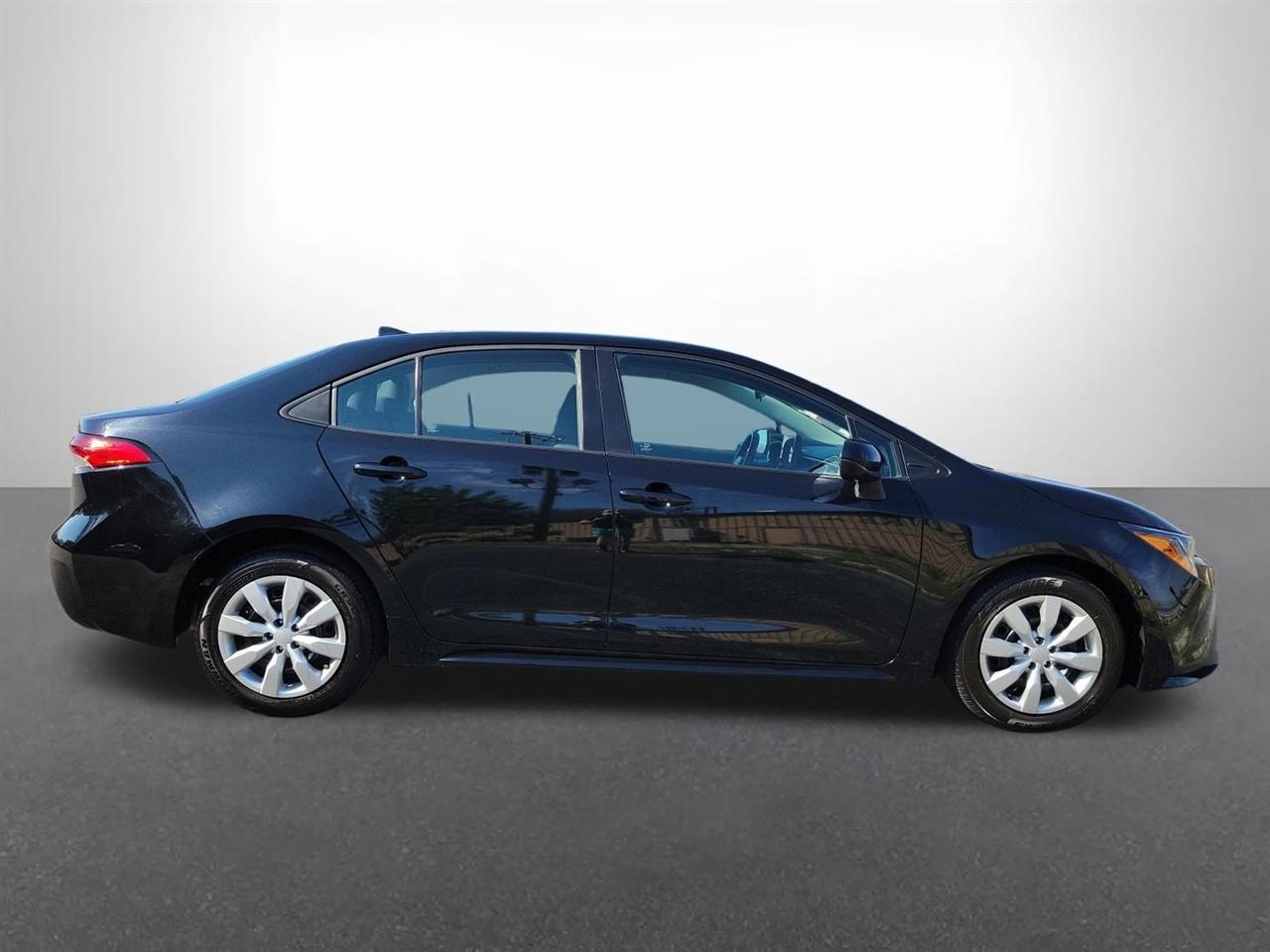 Toyota Corolla LE 2023