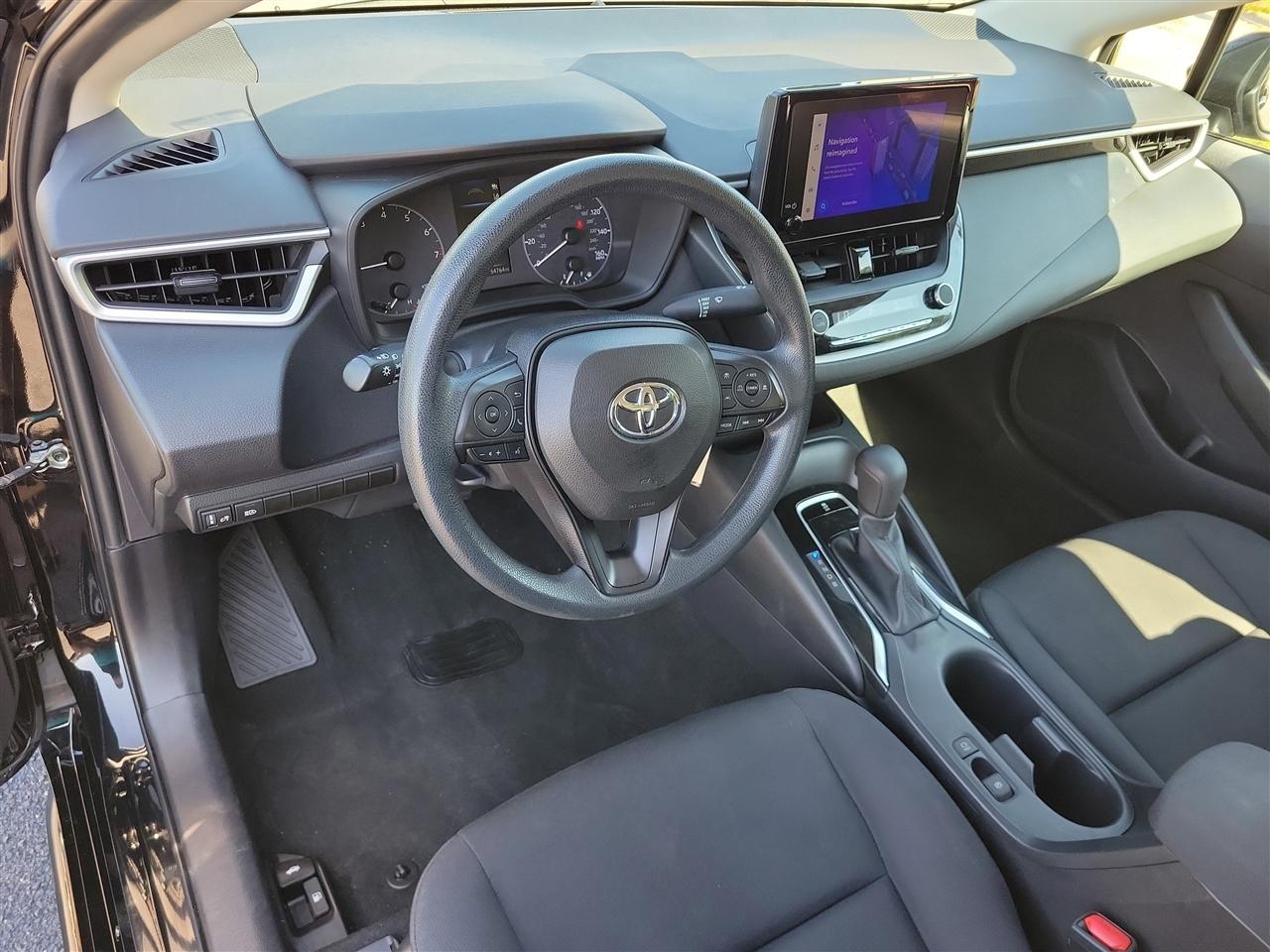 Toyota Corolla LE 2023