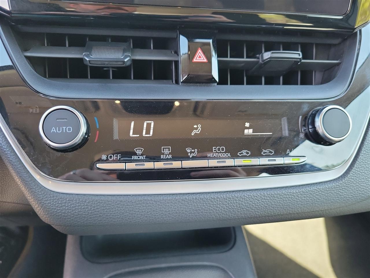 Toyota Corolla LE 2023