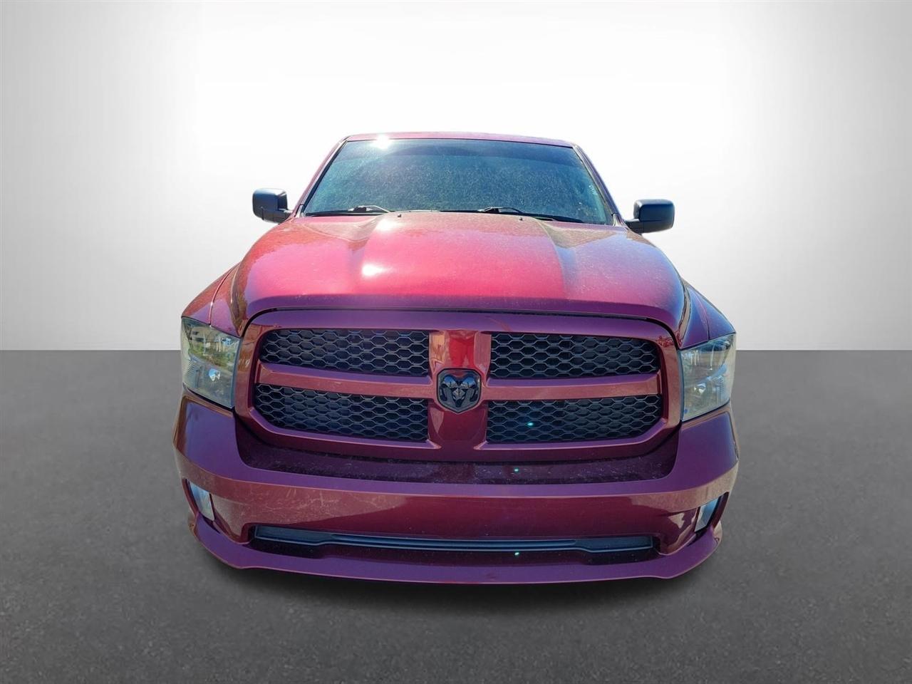 RAM 1500 Tradesman Crew Cab SWB 2WD 2018