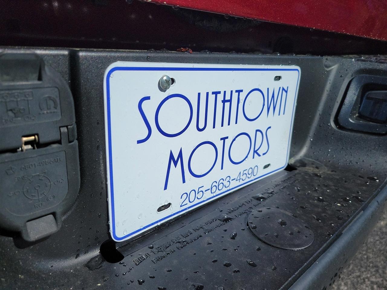 RAM 1500 Tradesman Crew Cab SWB 2WD 2018