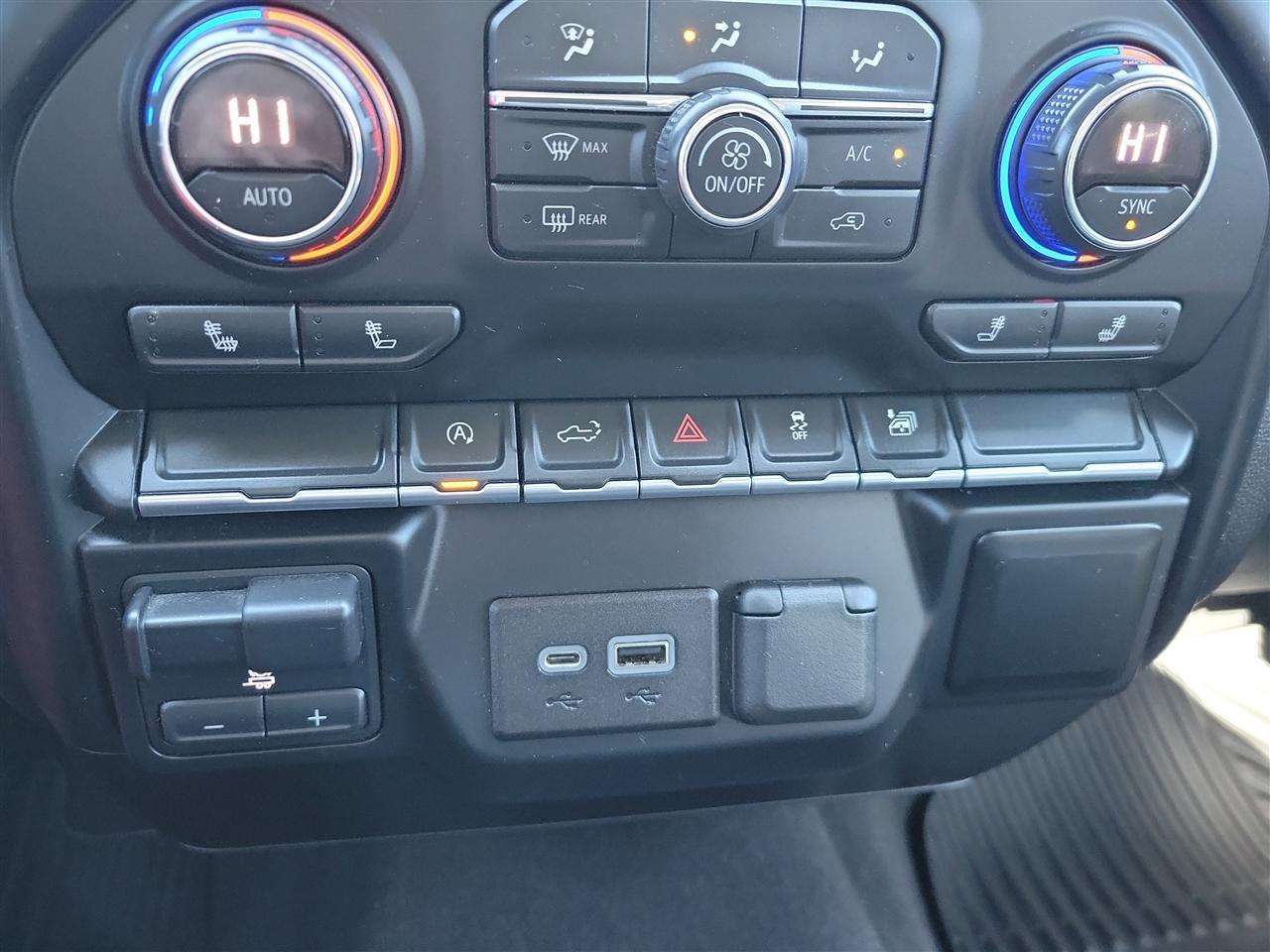 Chevrolet Silverado 1500 RST Crew Cab 2WD 2019