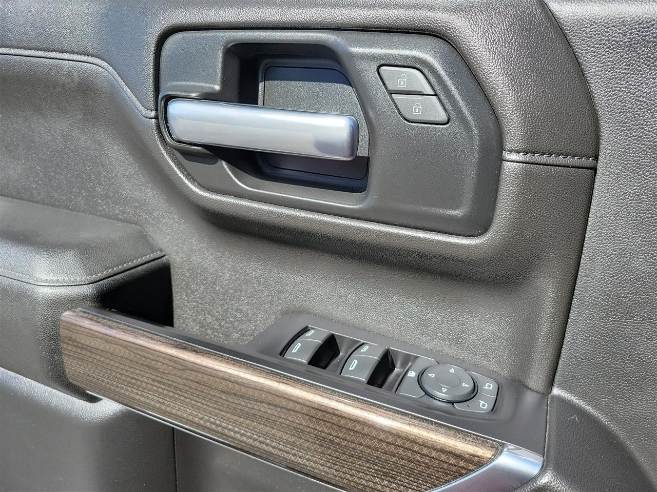 Chevrolet Silverado 1500 RST Crew Cab 2WD 2019