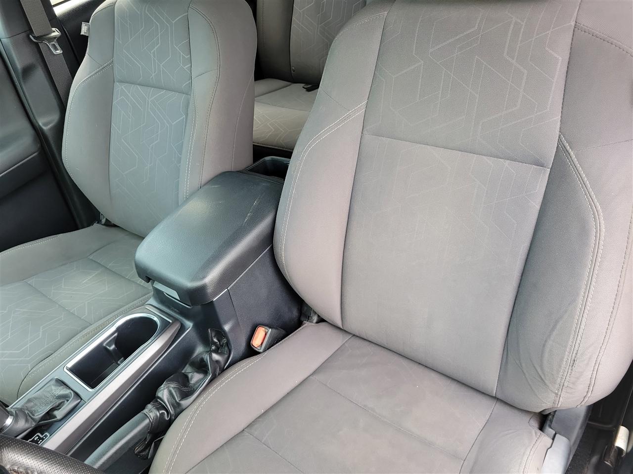 Toyota Tacoma SR5 Double Cab Long Bed V6 6AT 4WD 2019