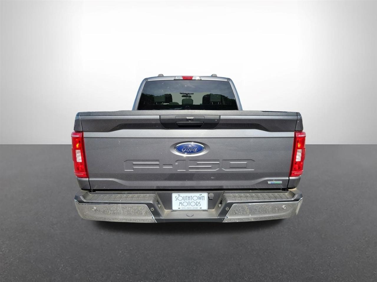 Ford F-150 Lariat SuperCrew 5.5-ft. Bed 2WD 2023
