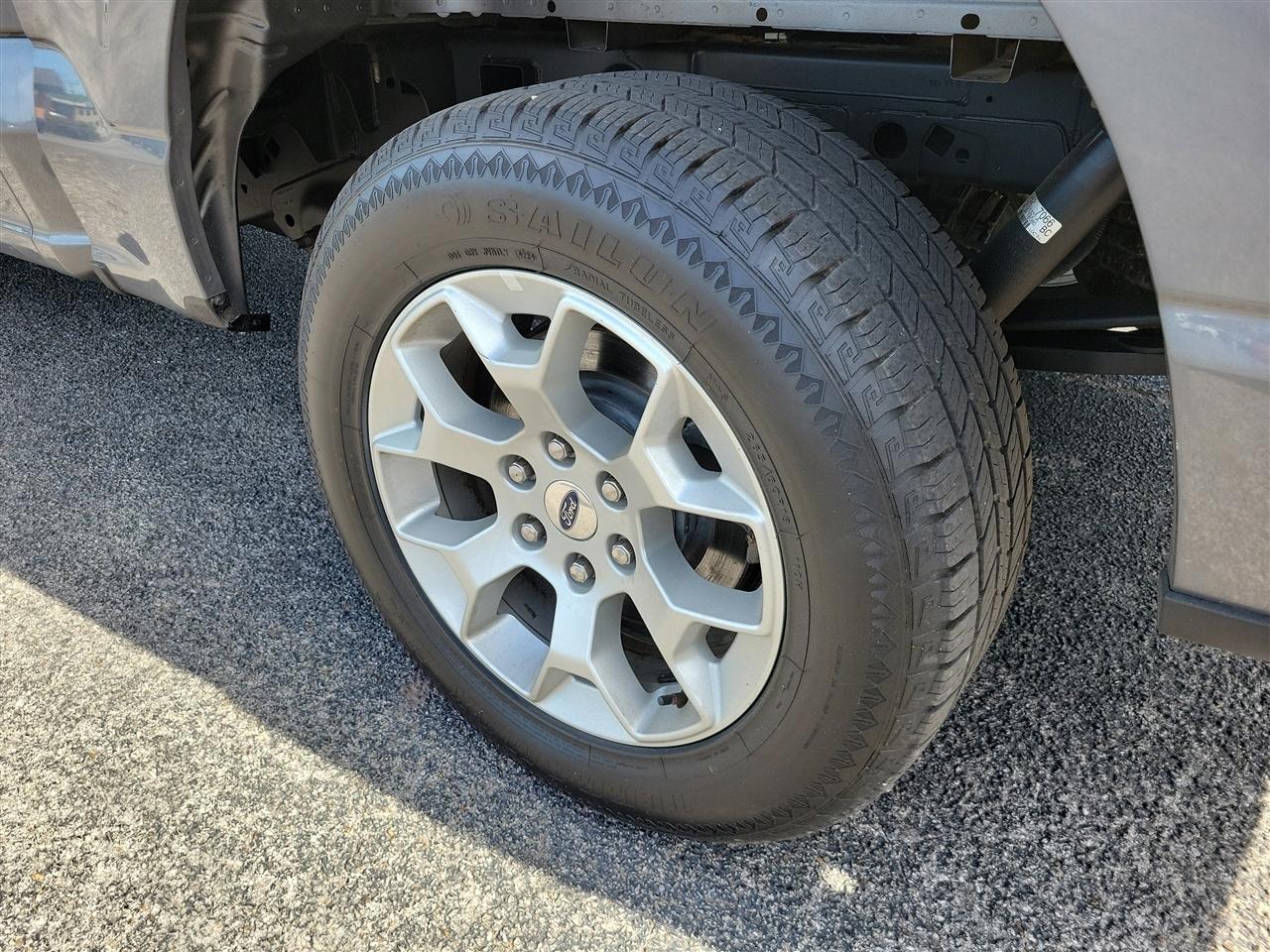 Ford F-150 Lariat SuperCrew 5.5-ft. Bed 2WD 2023