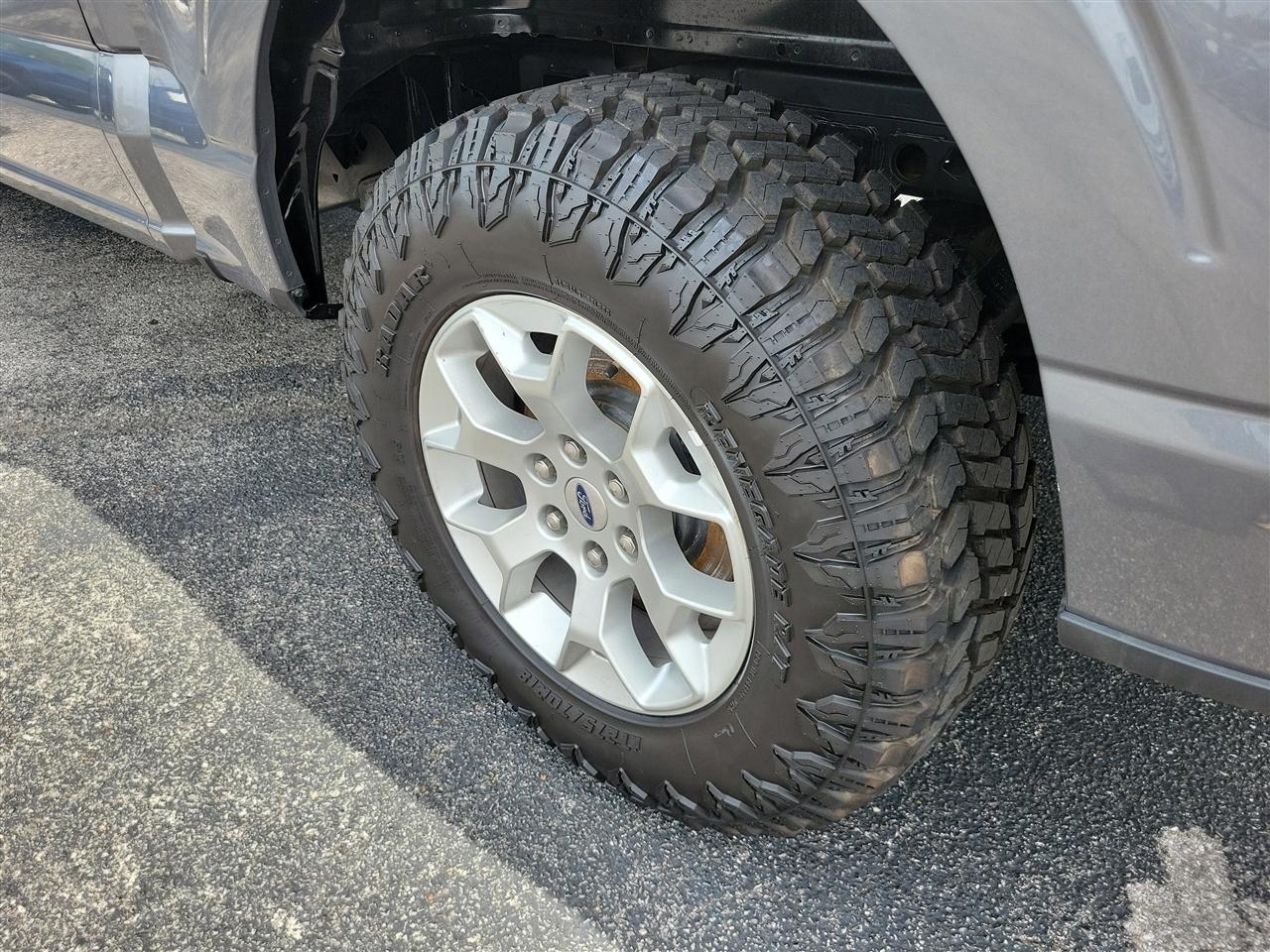 Ford F-150 Lariat SuperCrew 5.5-ft. Bed 2WD 2023