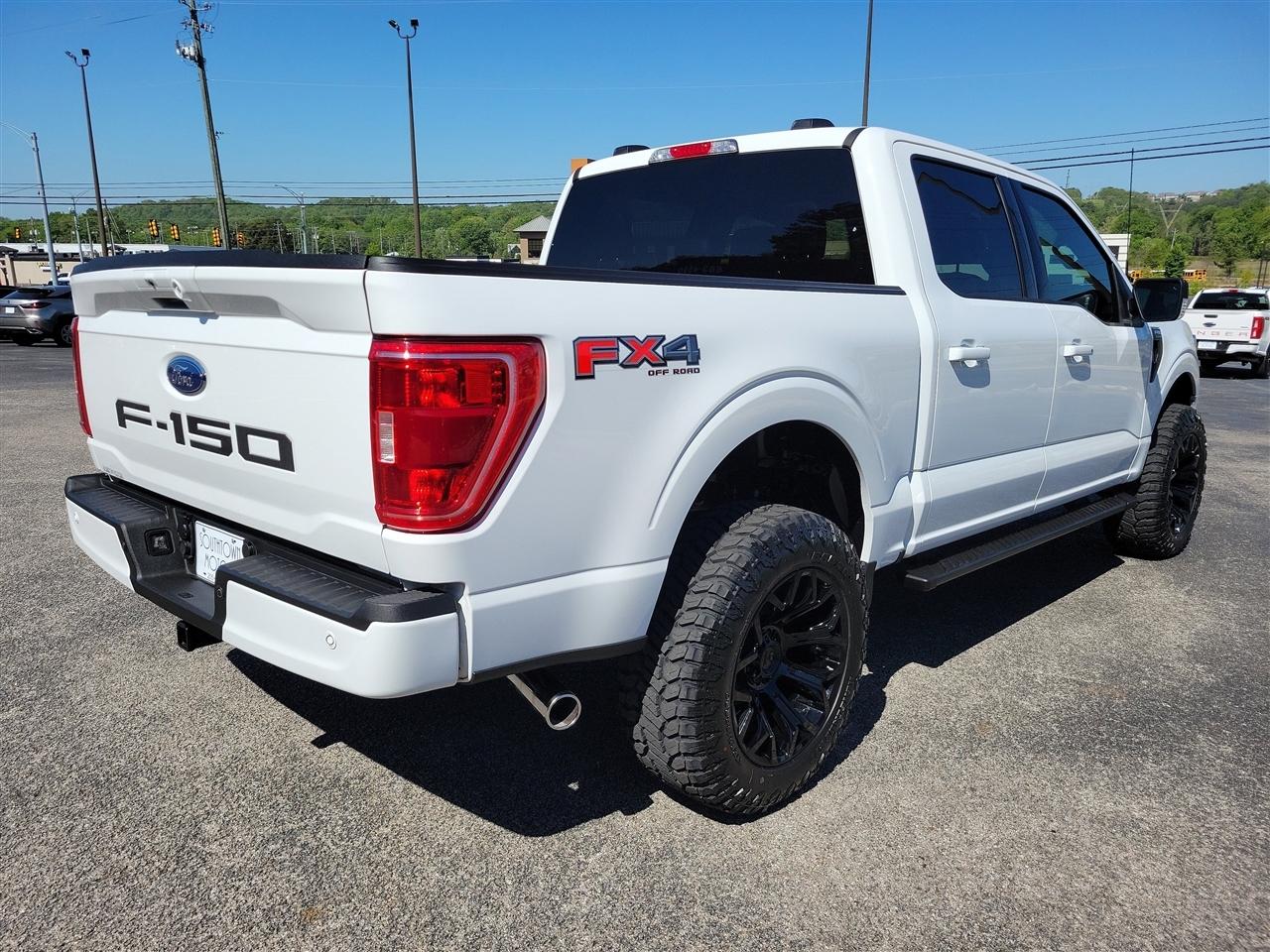 Ford F-150 XLT SuperCrew 5.5-ft. Bed 4WD 2022