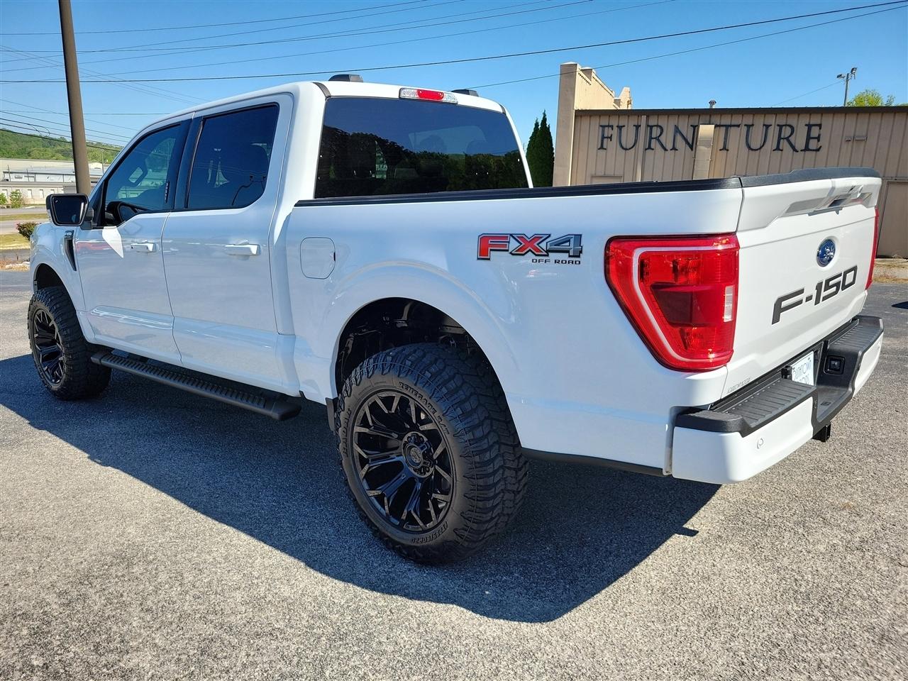 Ford F-150 XLT SuperCrew 5.5-ft. Bed 4WD 2022