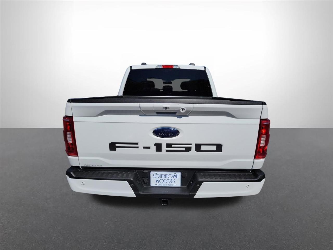 Ford F-150 XLT SuperCrew 5.5-ft. Bed 4WD 2022