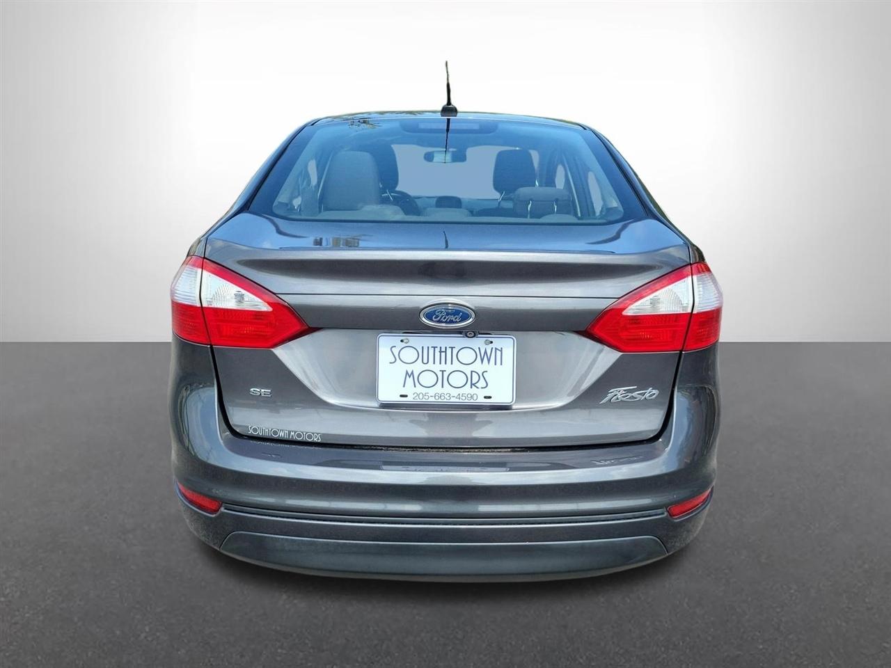 Ford Fiesta SE Sedan 2019