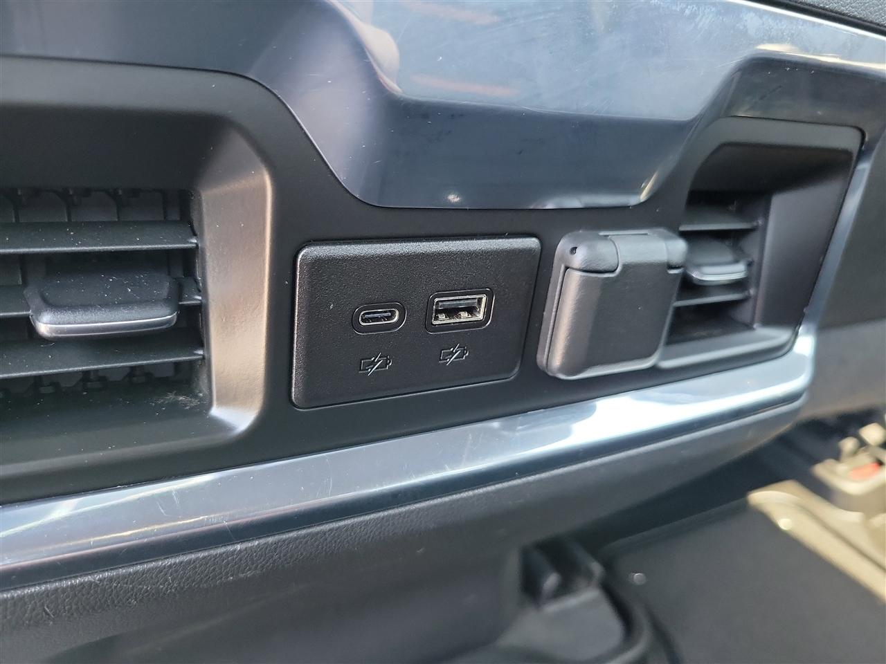 GMC Sierra 1500 AT4 Crew Cab Long Box 4WD 2021