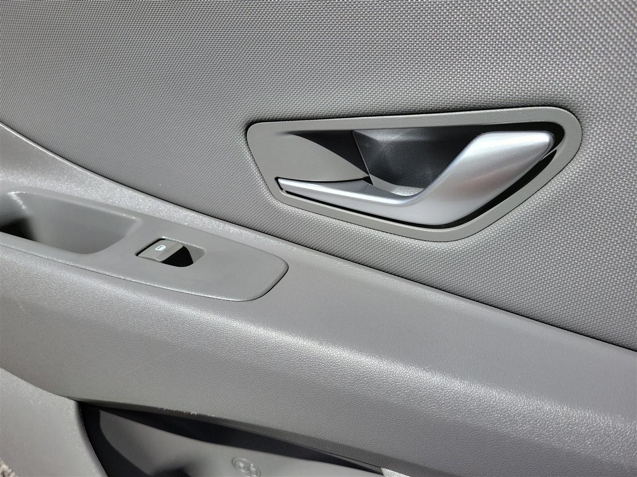 Hyundai Elantra SEL Convenience 2025
