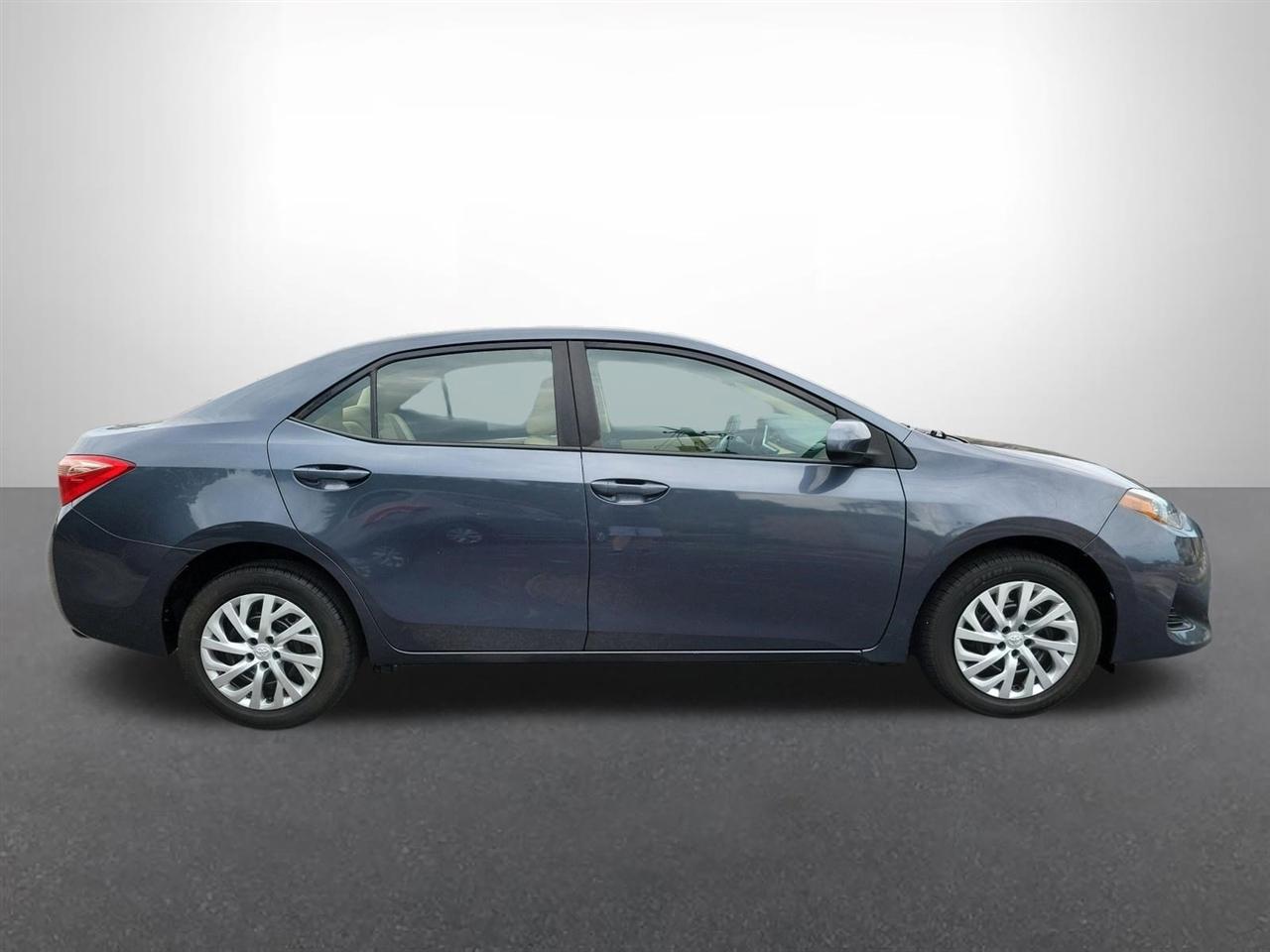 Toyota Corolla LE CVT 2019