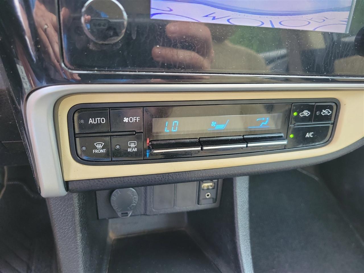 Toyota Corolla LE CVT 2019