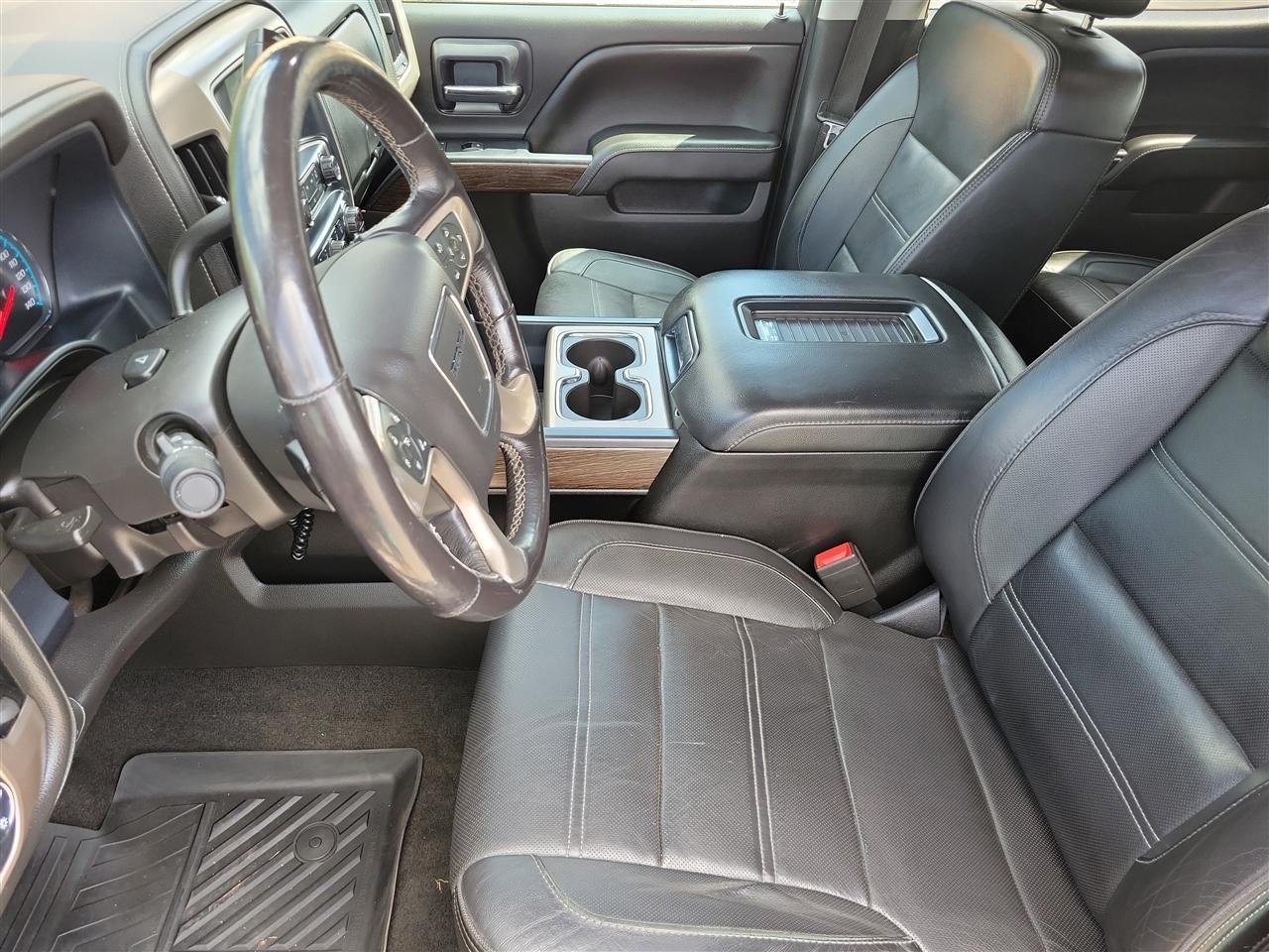 GMC Sierra 2500HD Denali Crew Cab 4WD 2018