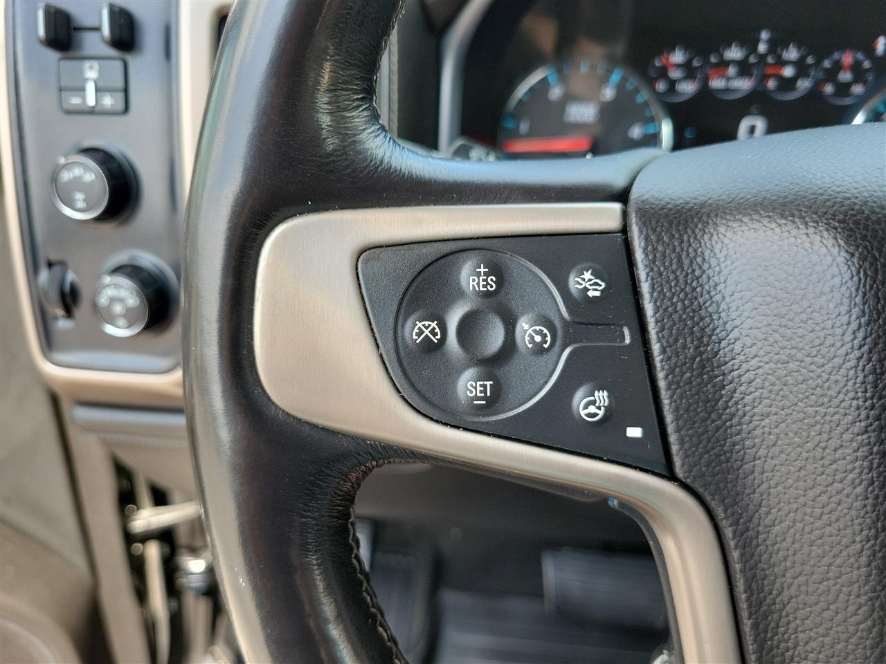 GMC Sierra 2500HD Denali Crew Cab 4WD 2018