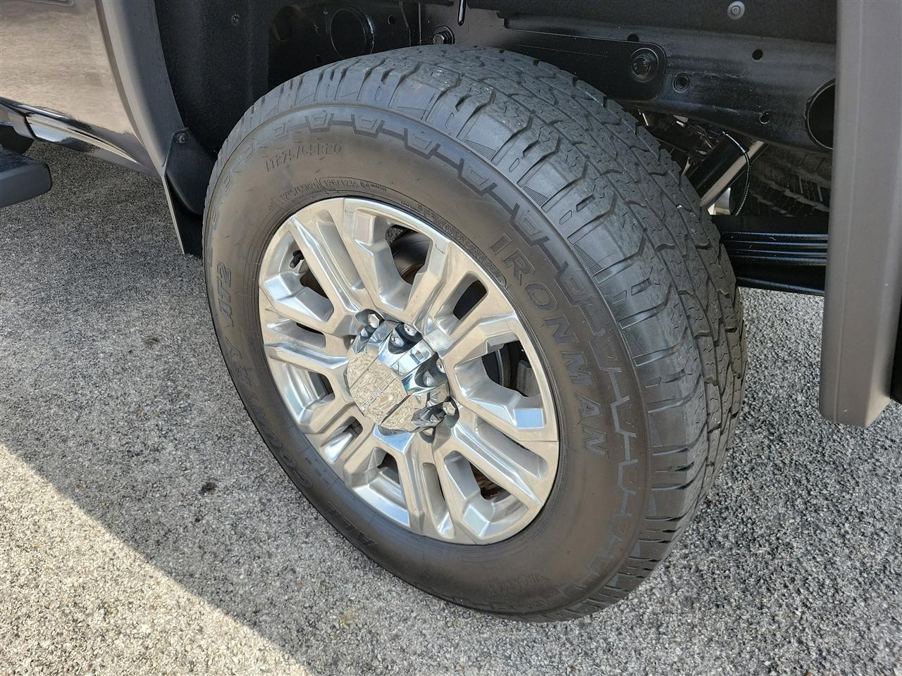 GMC Sierra 2500HD Denali Crew Cab 4WD 2018