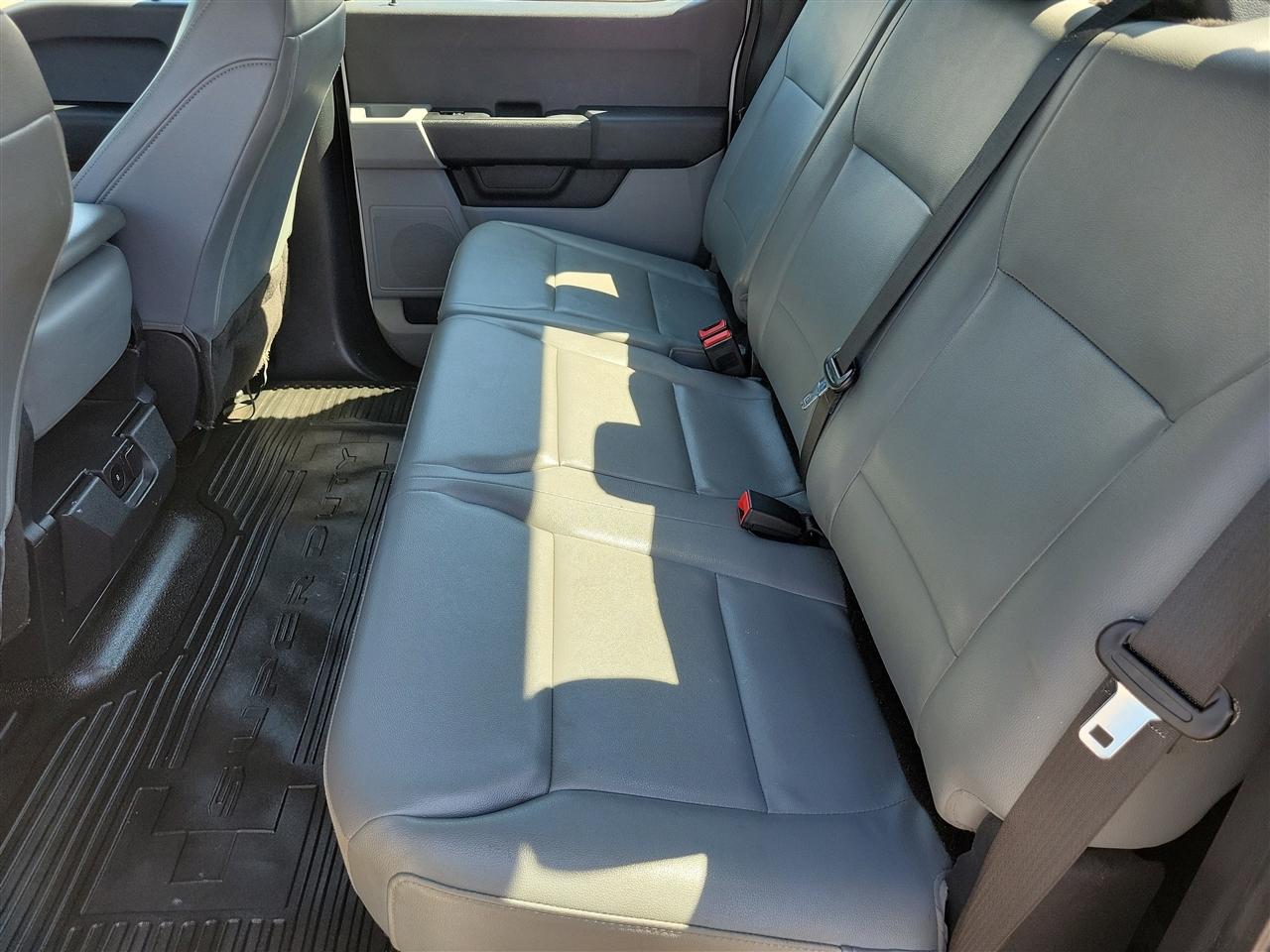 Ford F-250 SD XL Crew Cab 2WD 2023