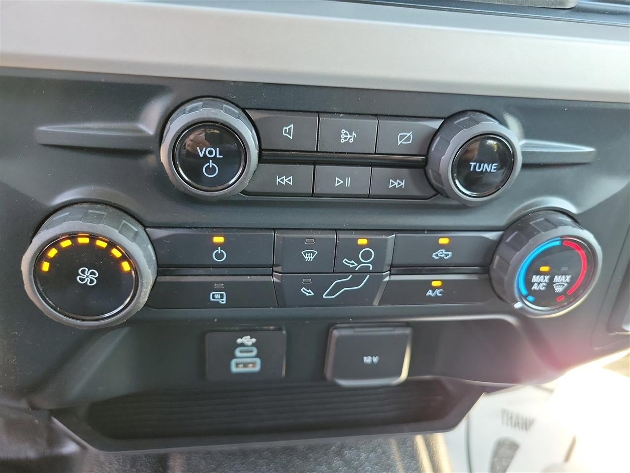 Ford F-250 SD XL Crew Cab 2WD 2023