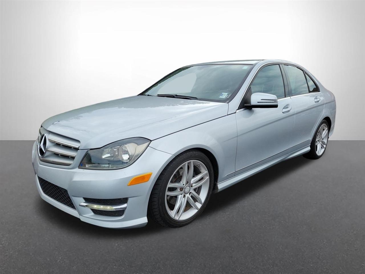 Mercedes-Benz C-Class C300 4MATIC Luxury Sedan 2012