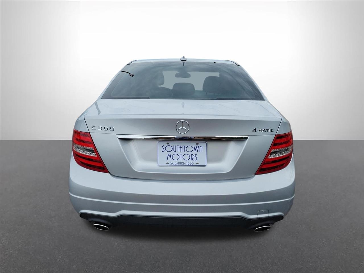 Mercedes-Benz C-Class C300 4MATIC Luxury Sedan 2012