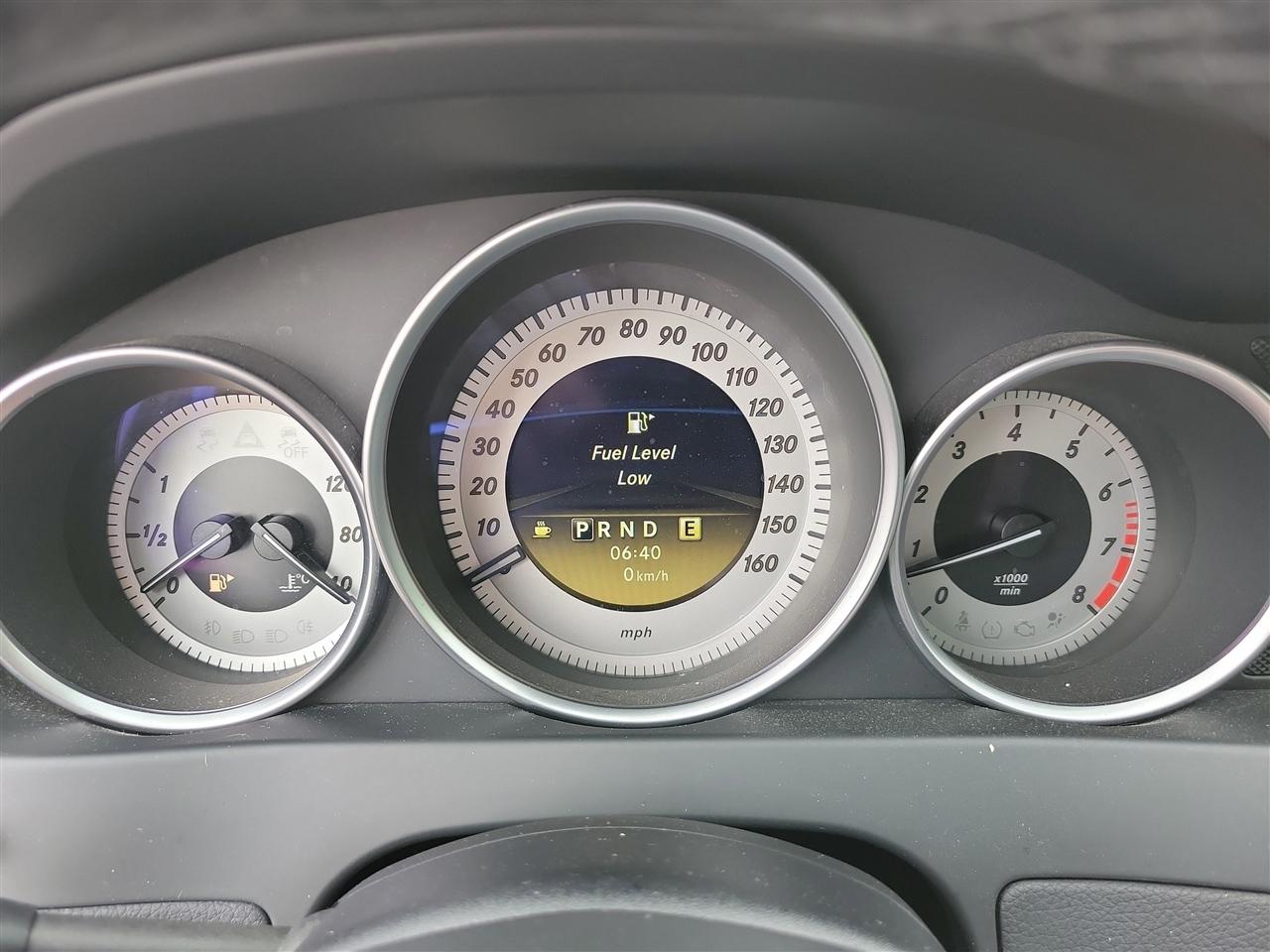 Mercedes-Benz C-Class C300 4MATIC Luxury Sedan 2012