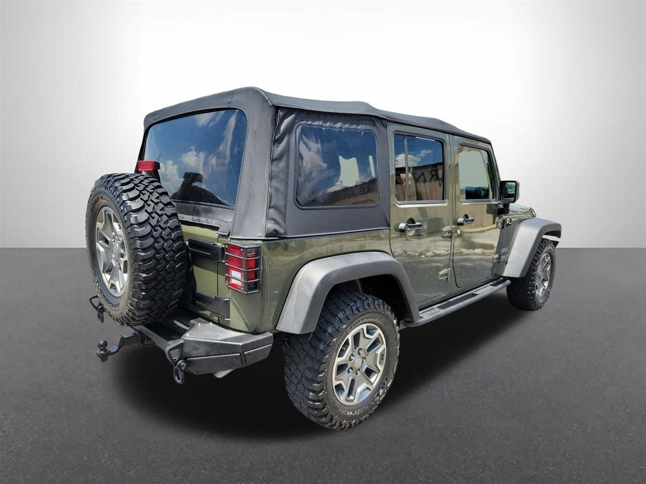 Jeep Wrangler Unlimited Sport 4WD 2015