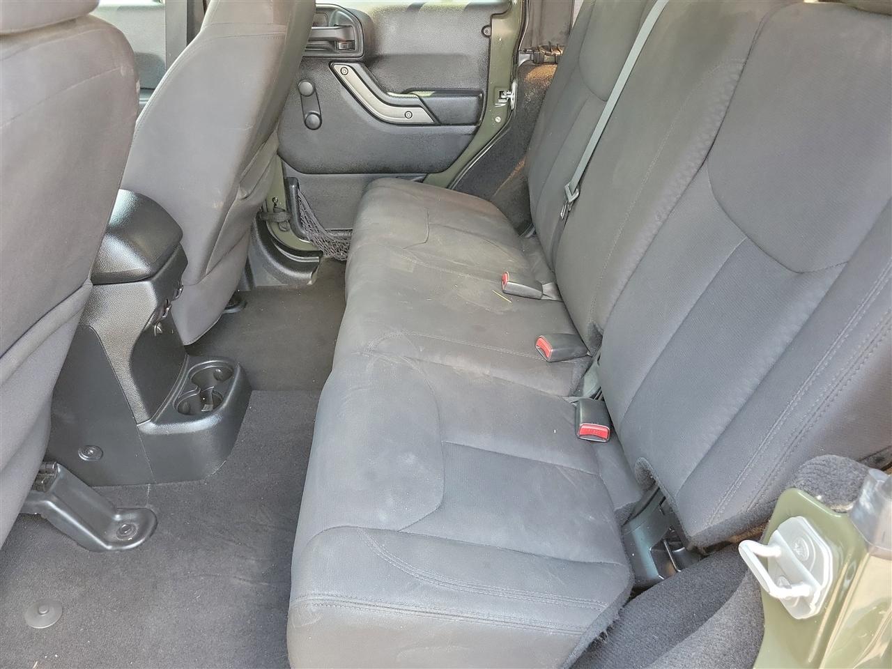 Jeep Wrangler Unlimited Sport 4WD 2015