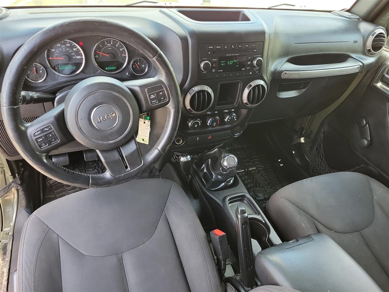 Jeep Wrangler Unlimited Sport 4WD 2015