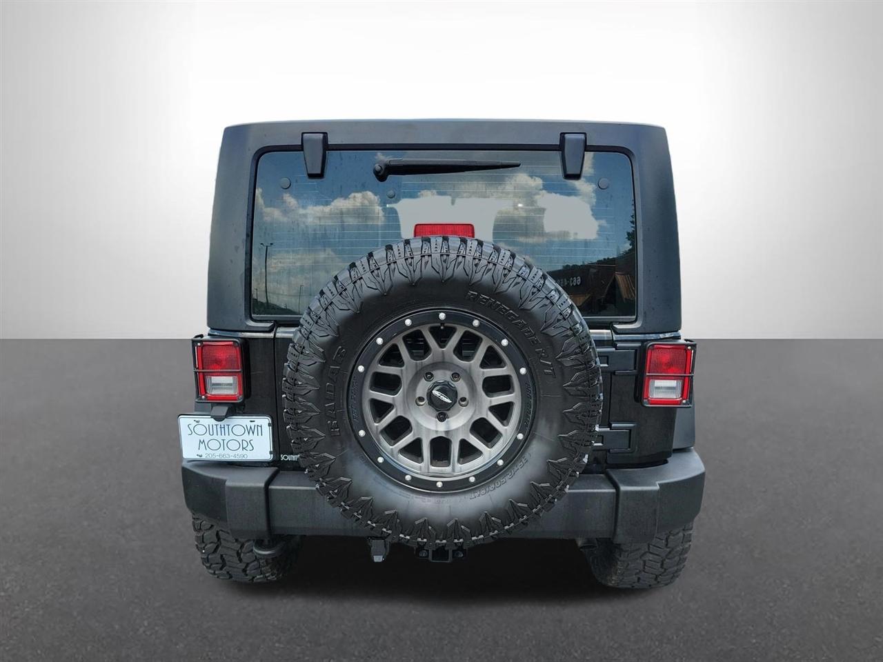 Jeep Wrangler Unlimited Sport 4WD 2015
