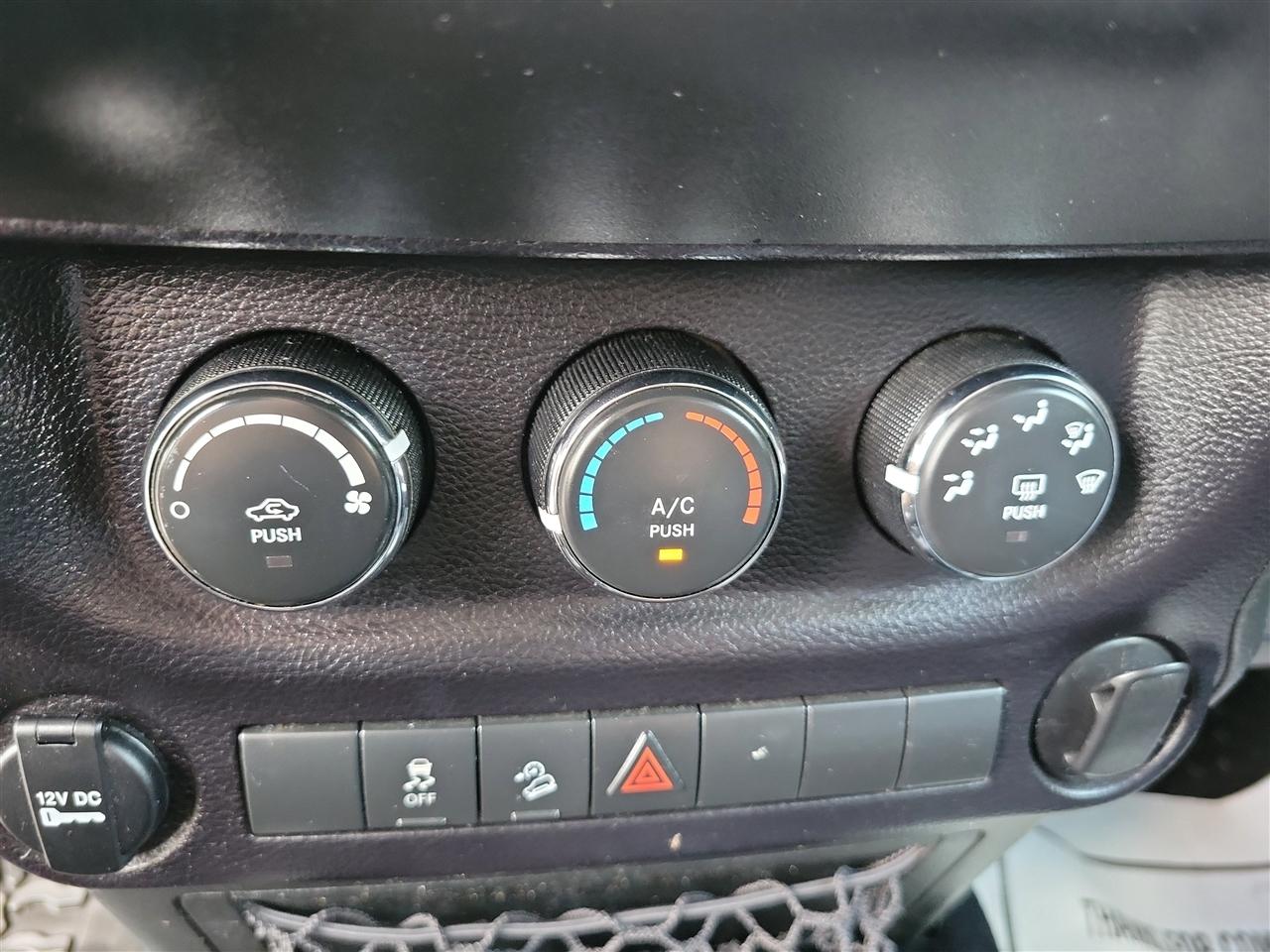 Jeep Wrangler Unlimited Sport 4WD 2015