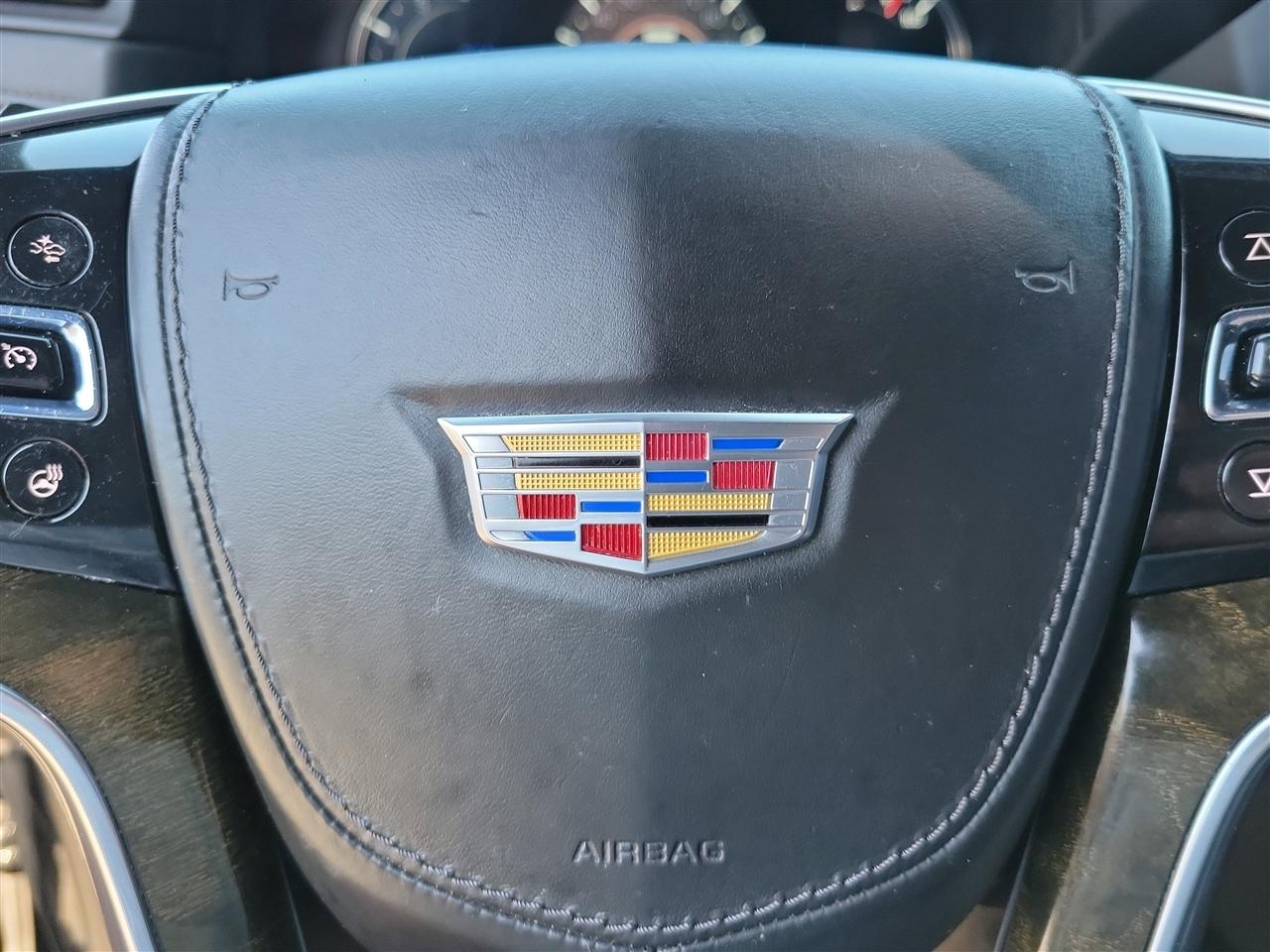 Cadillac Escalade ESV Platinum 4WD 2018