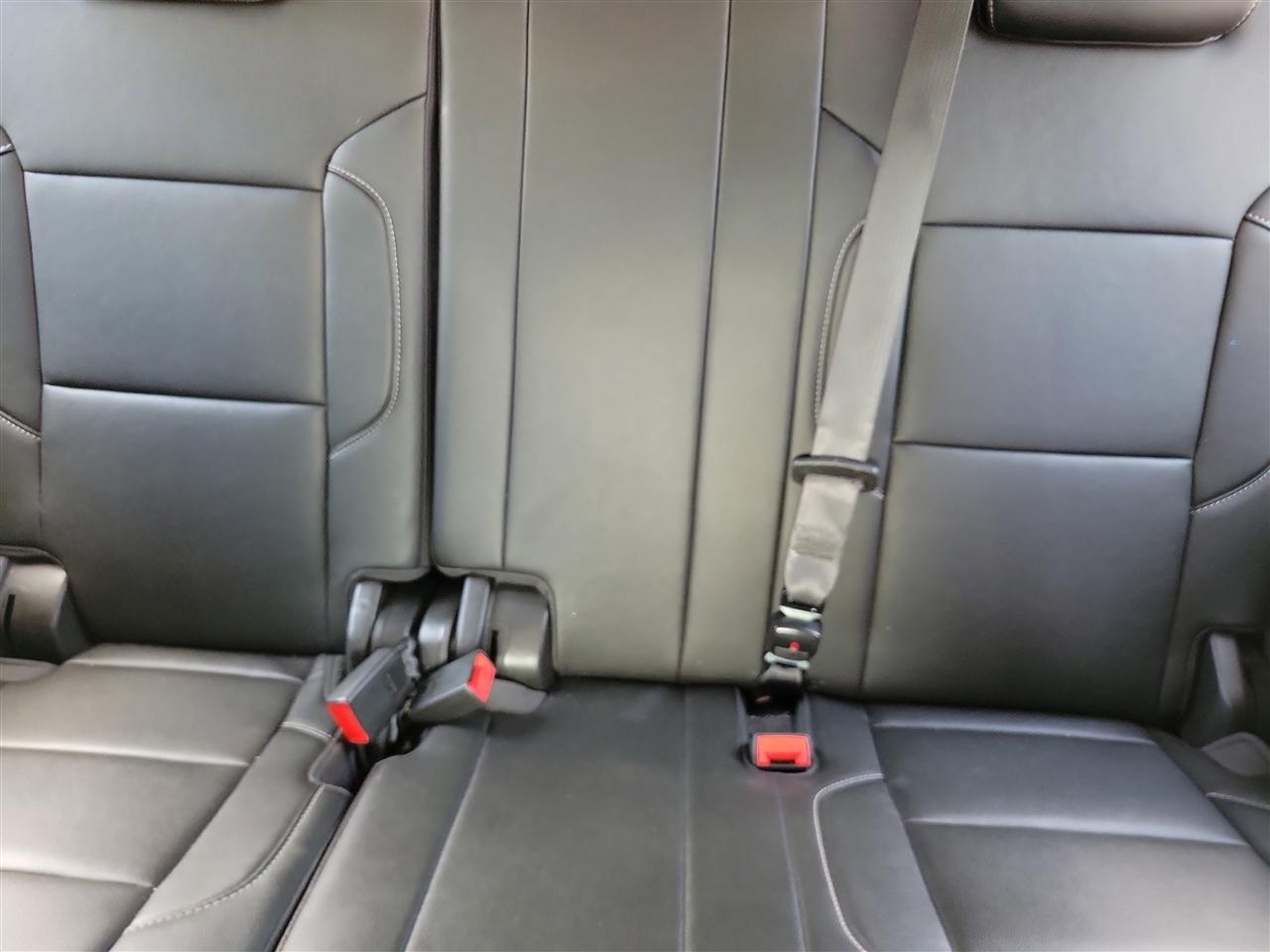 Chevrolet Suburban LT 2WD 2018