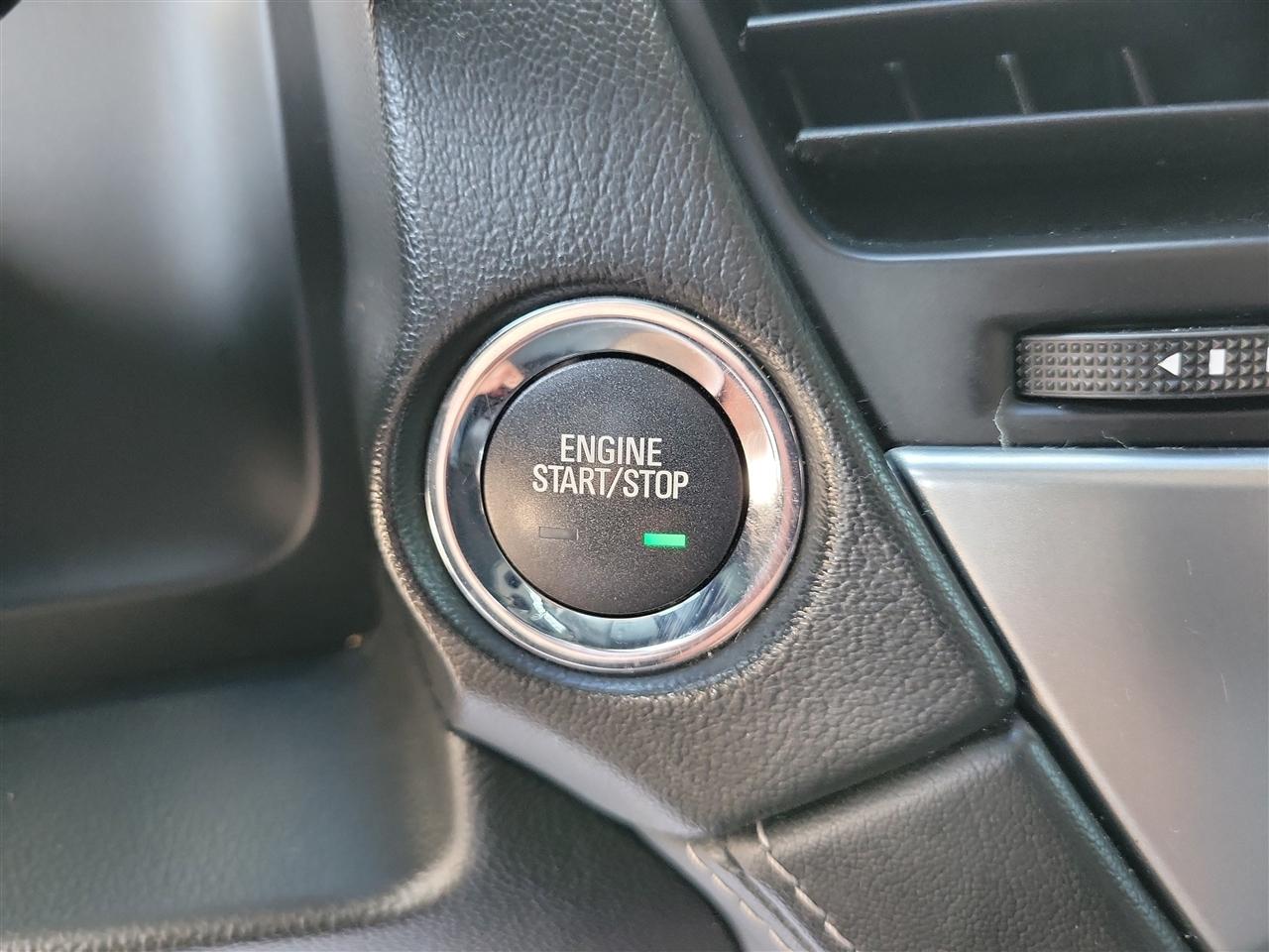 Chevrolet Suburban LT 2WD 2018