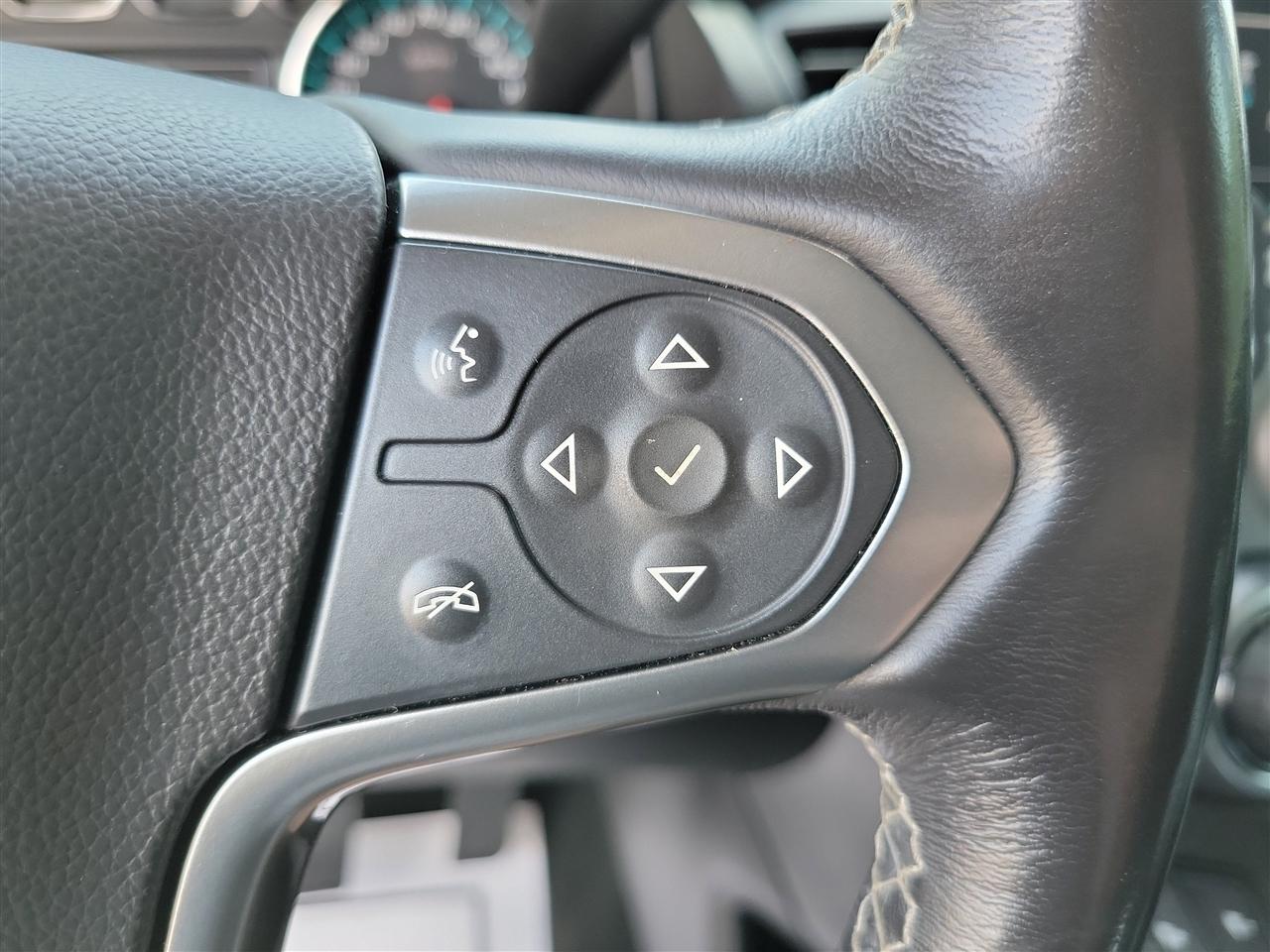 Chevrolet Suburban LT 2WD 2018