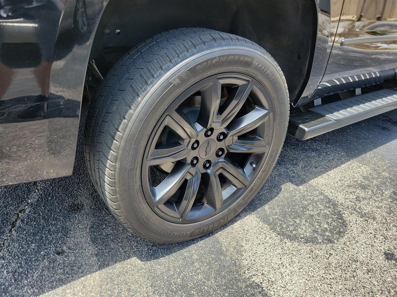 Chevrolet Suburban LT 2WD 2018