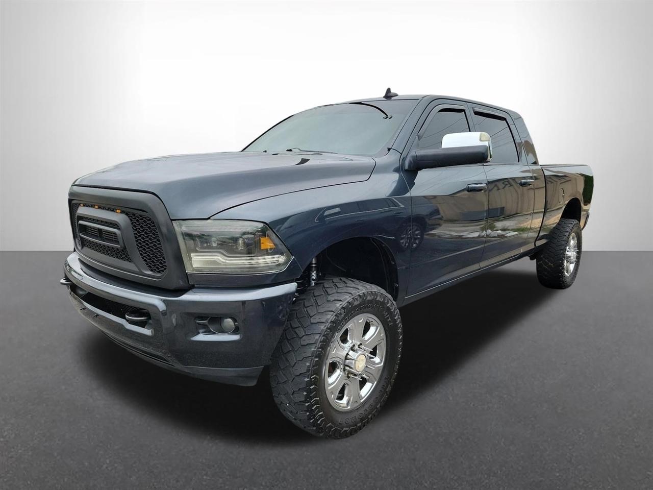 RAM 2500 Laramie Mega Cab 4WD 2014