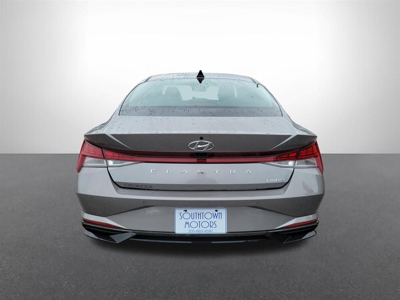 Hyundai Elantra Limited 2023