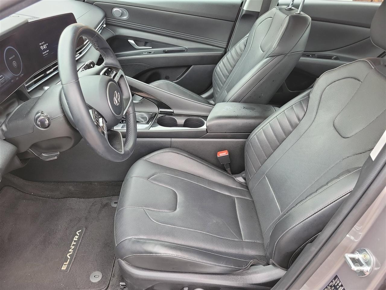 Hyundai Elantra Limited 2023