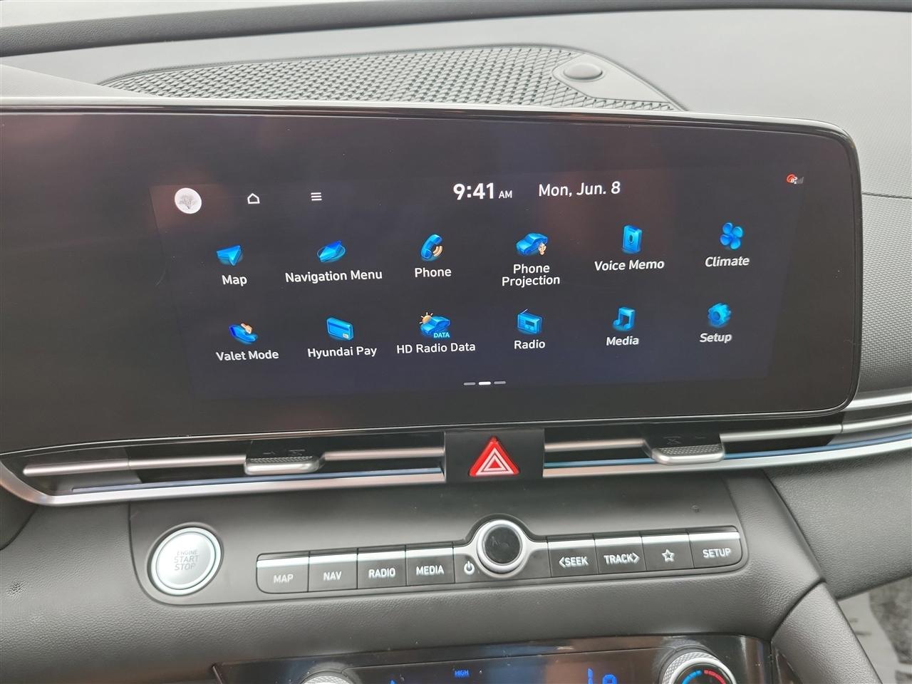 Hyundai Elantra Limited 2023