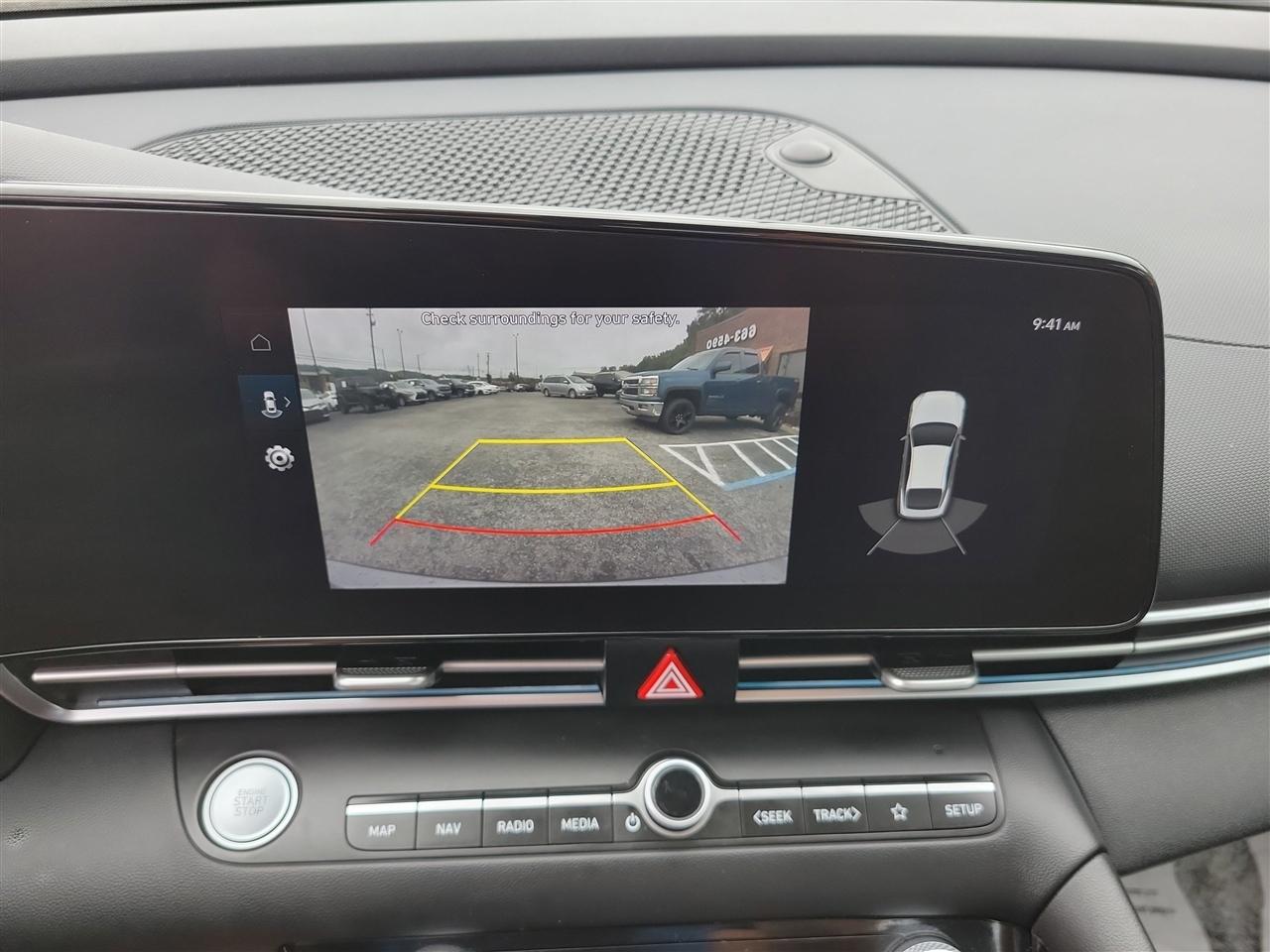 Hyundai Elantra Limited 2023