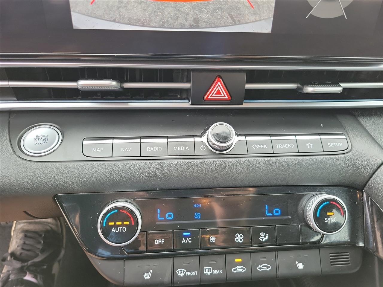 Hyundai Elantra Limited 2023