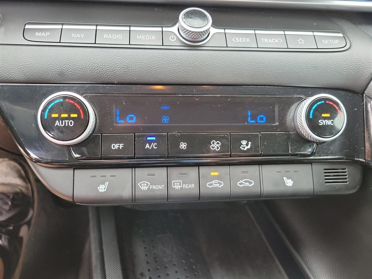Hyundai Elantra Limited 2023