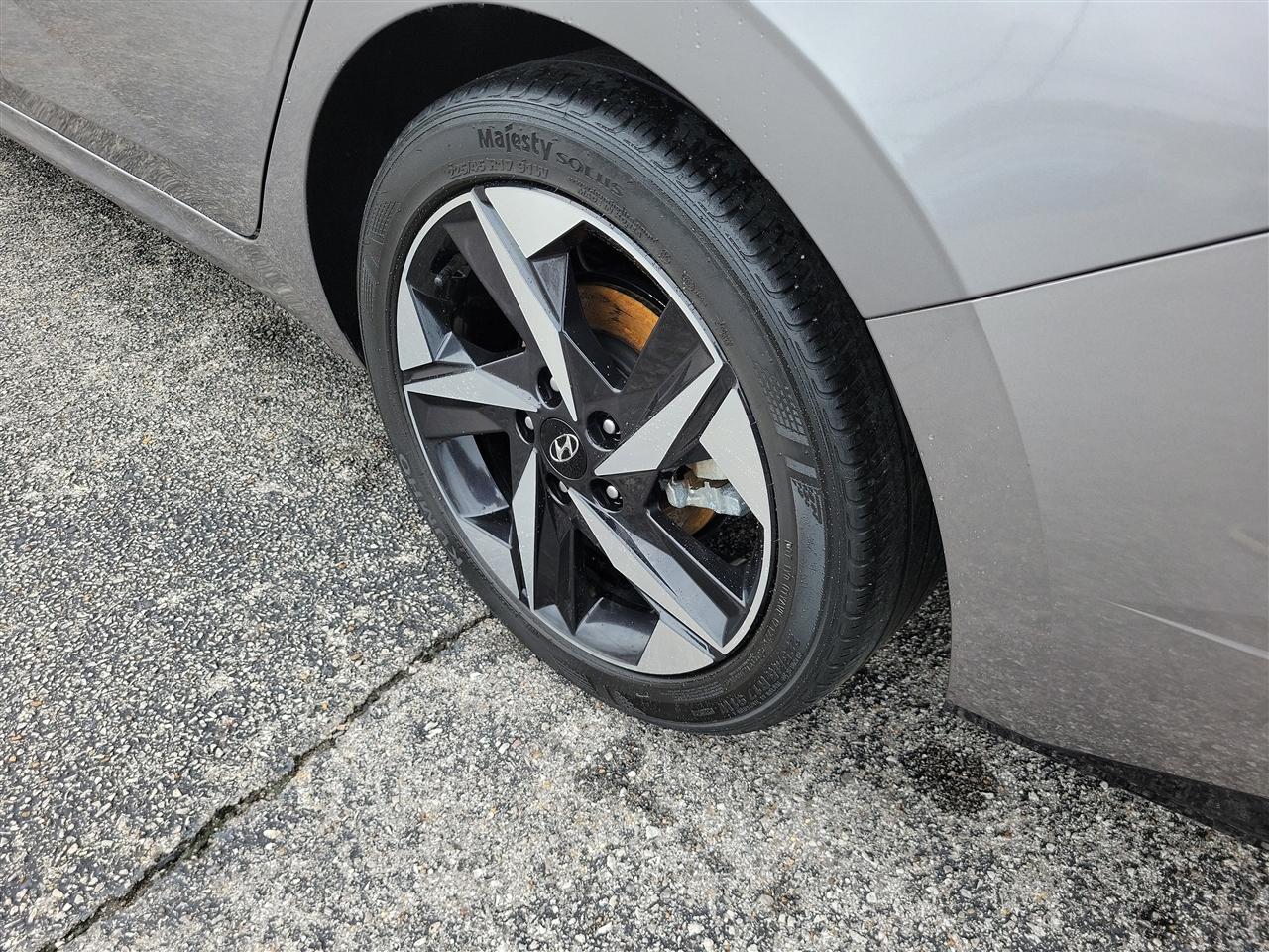 Hyundai Elantra Limited 2023