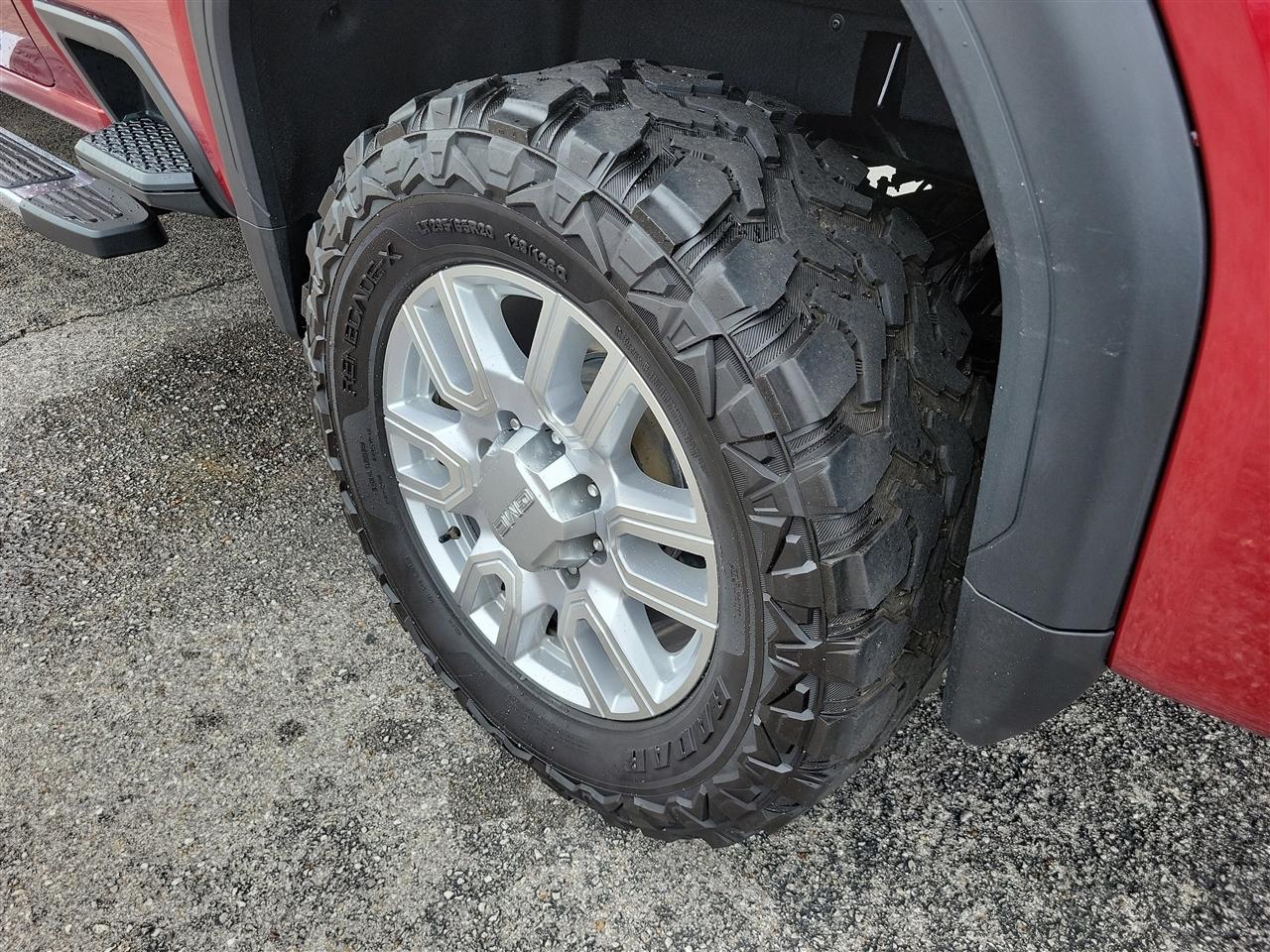 GMC Sierra 2500HD SLT Crew Cab 4WD 2020