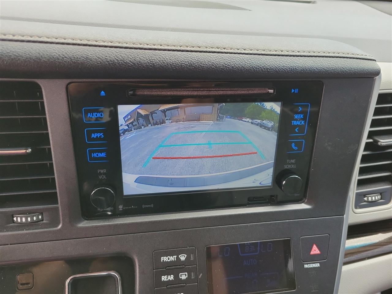 Toyota Sienna Limited Premium 7-Passenger 2017