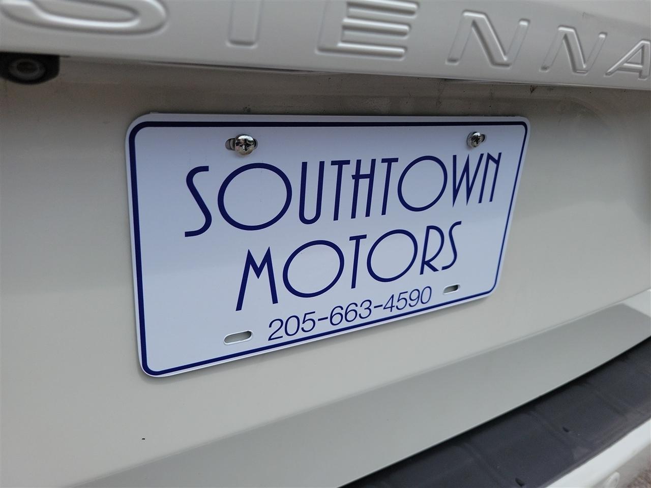 Toyota Sienna Limited Premium 7-Passenger 2017